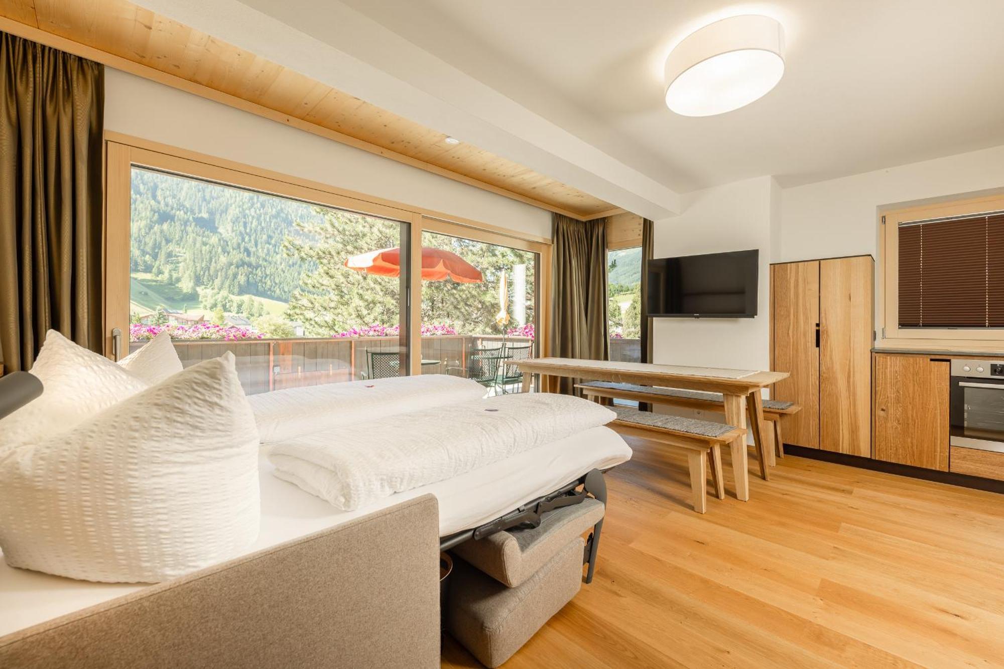 Pension Gulla - Ferienhaus Appartements B&B Neustift im Stubaital Exterior photo